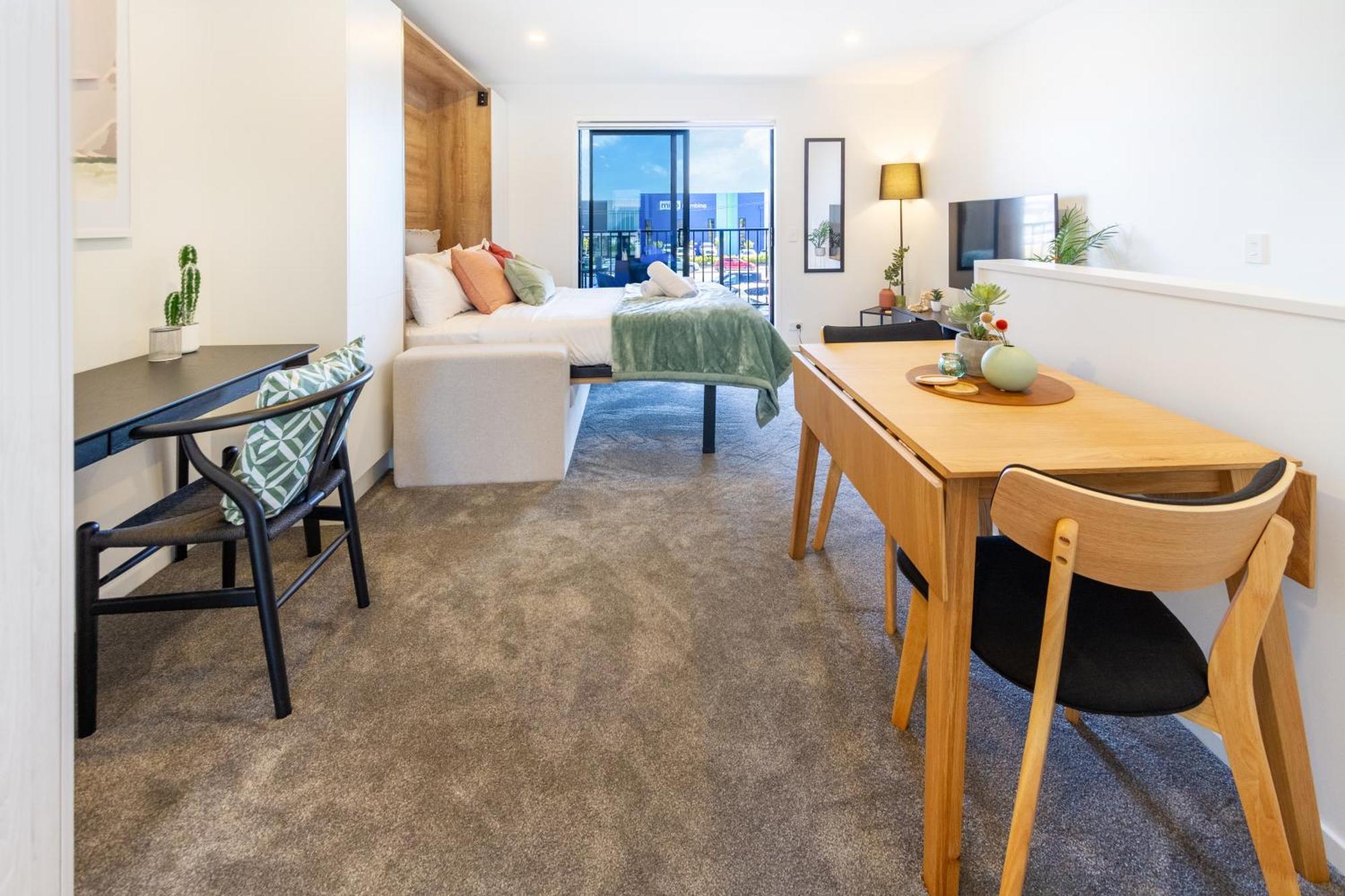 City Living: Upper Studio Haven On Wilmer 基督城 外观 照片